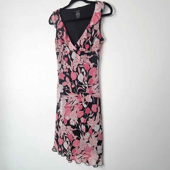 Speechless Black and Pink Floral Y2K Inspired Ruffled V-Neck Dress - Picture 4 of 11